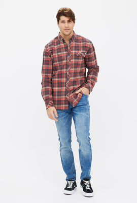 Chemise en flanelle à carreaux boutonnés à l'avant