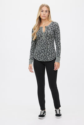 Haut Henley thermique à imprimé leopard manche long