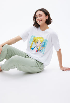T-shirt coupe garçonne à imprimé graphique Sailor Moon clin d'oeil